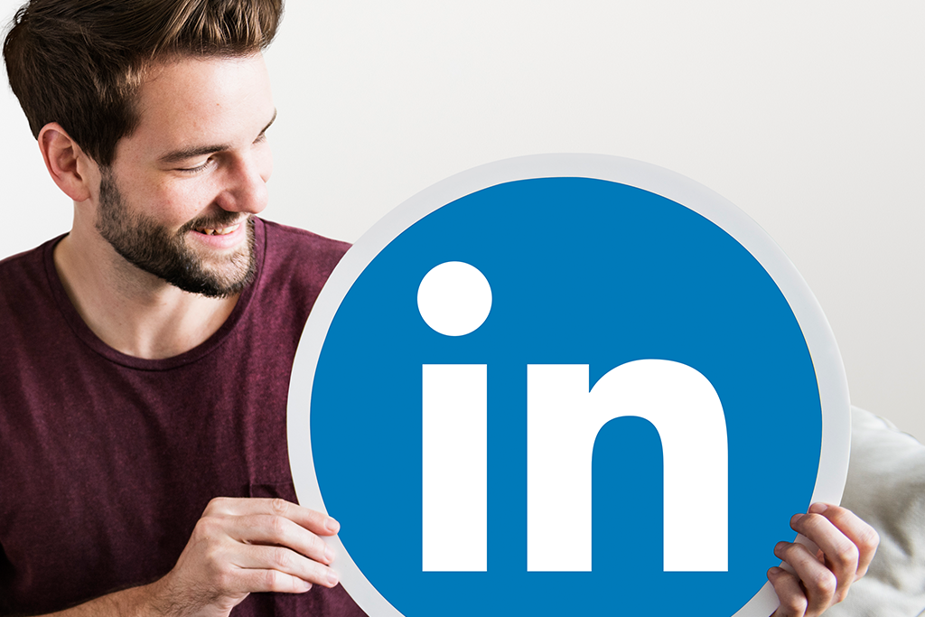 Comment et pourquoi impliquer vos employés dans votre stratégie de contenu LinkedIn ?